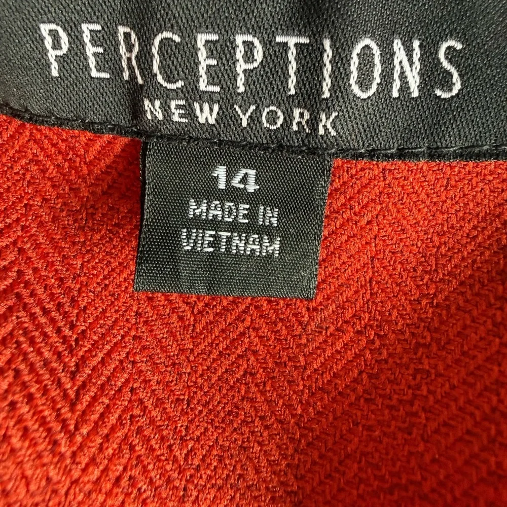 Perceptions Red Cropped Button-Front Blazer - Picture 2 of 9